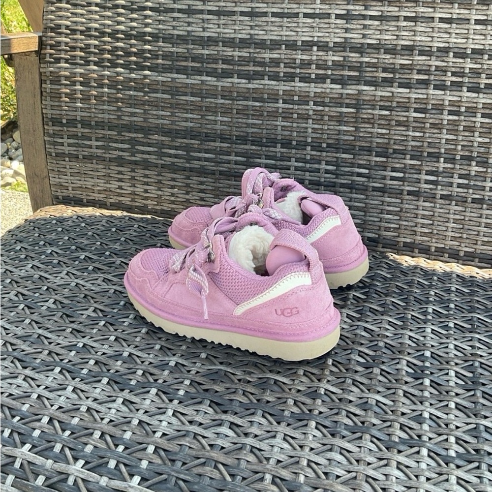 UGG Kids Pink Shearling-Lined Sneakers